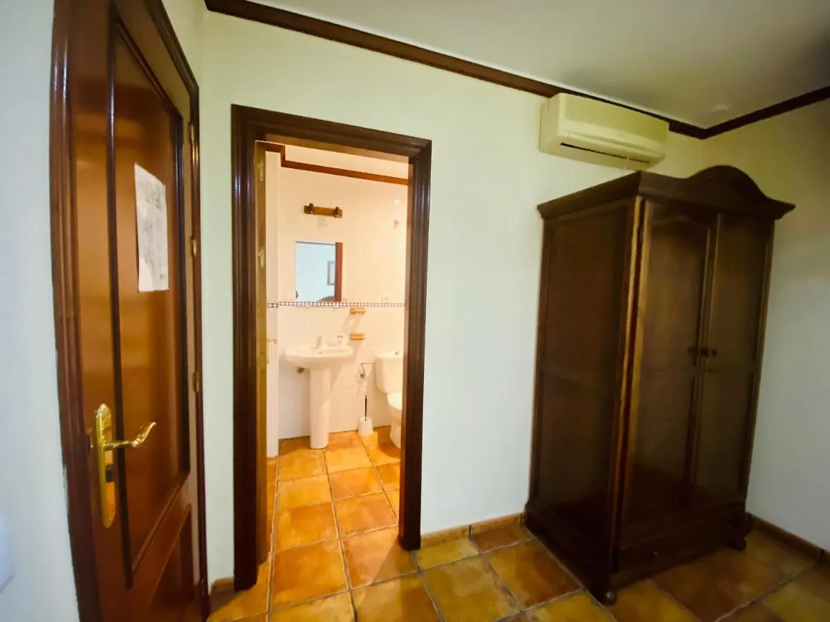 Guest house Hostal Sierra De Cadiz El Bosque Spain
